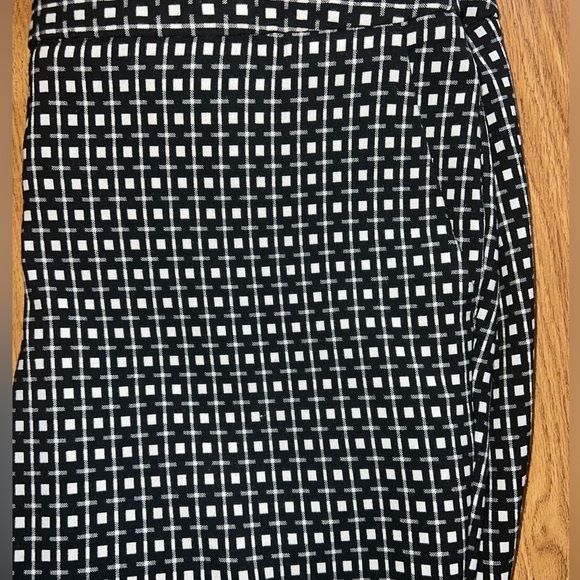 Express Pants - Picture 2 of 5
